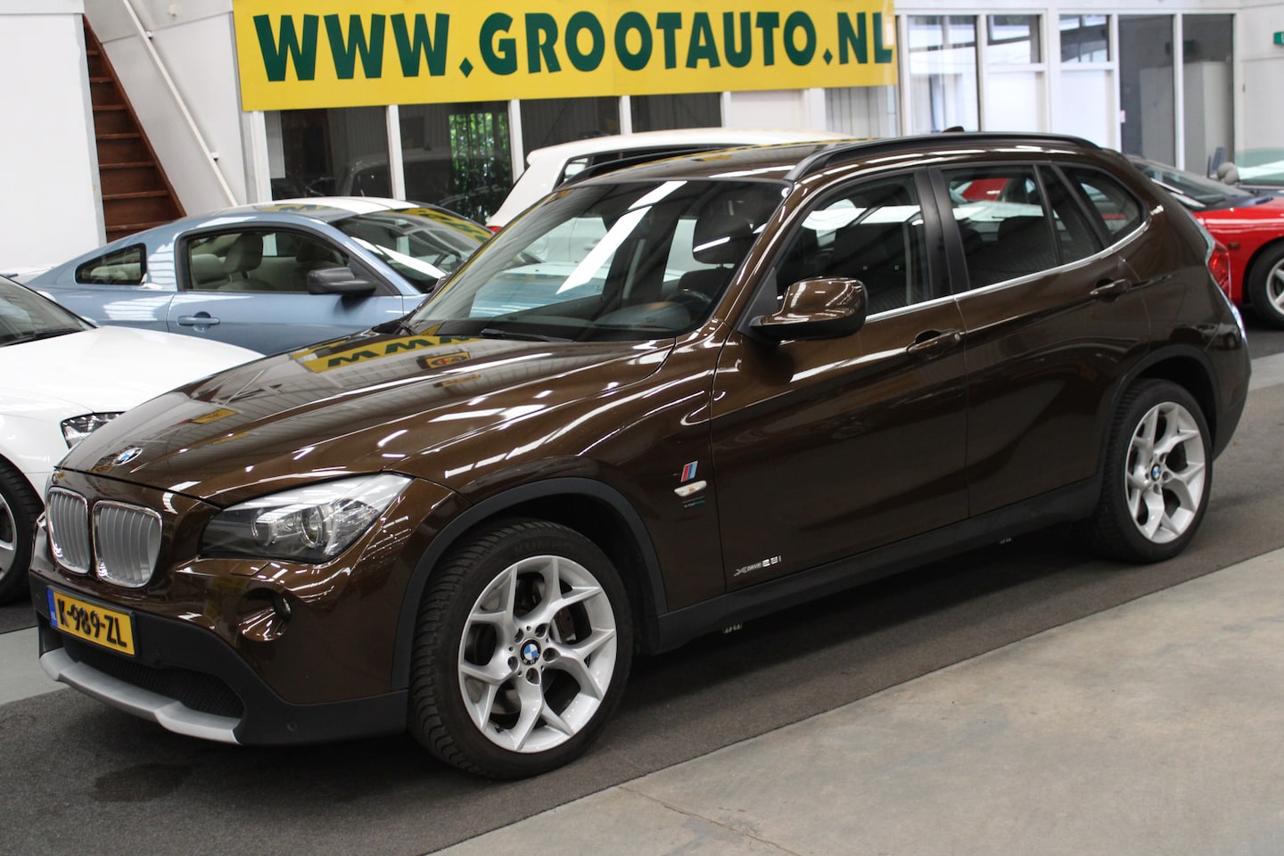 BMW X1 - xDrive28i Executive Automaat Airco, Cruise control, Navi, Parkeersensoren - AutoWereld.nl