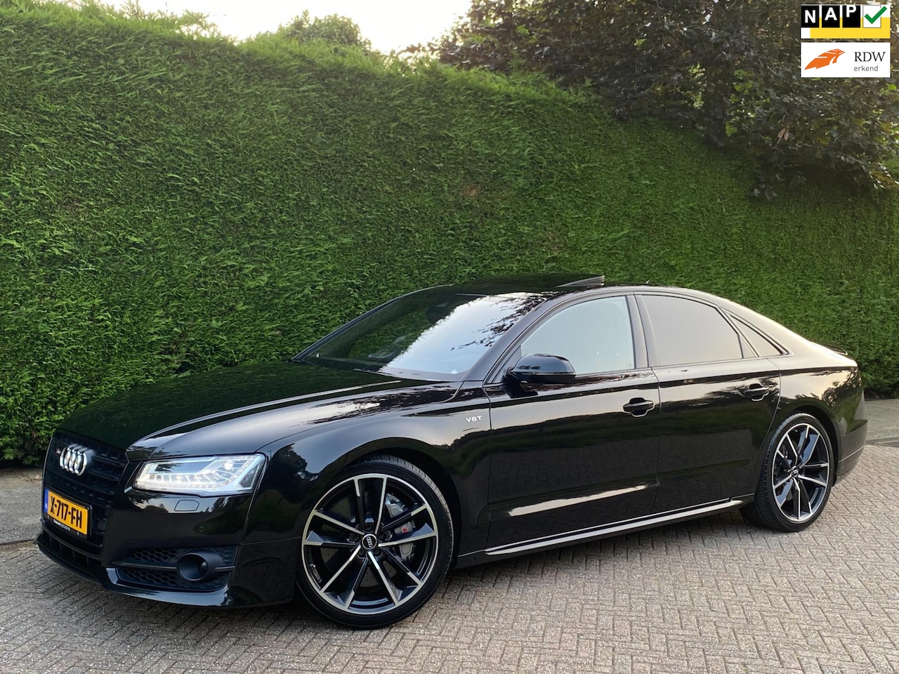 Audi A8 - 4.0 TFSI S8 plus 605PK/ALCANTARA/B&O/SOFTCLOSE/LED!! - AutoWereld.nl