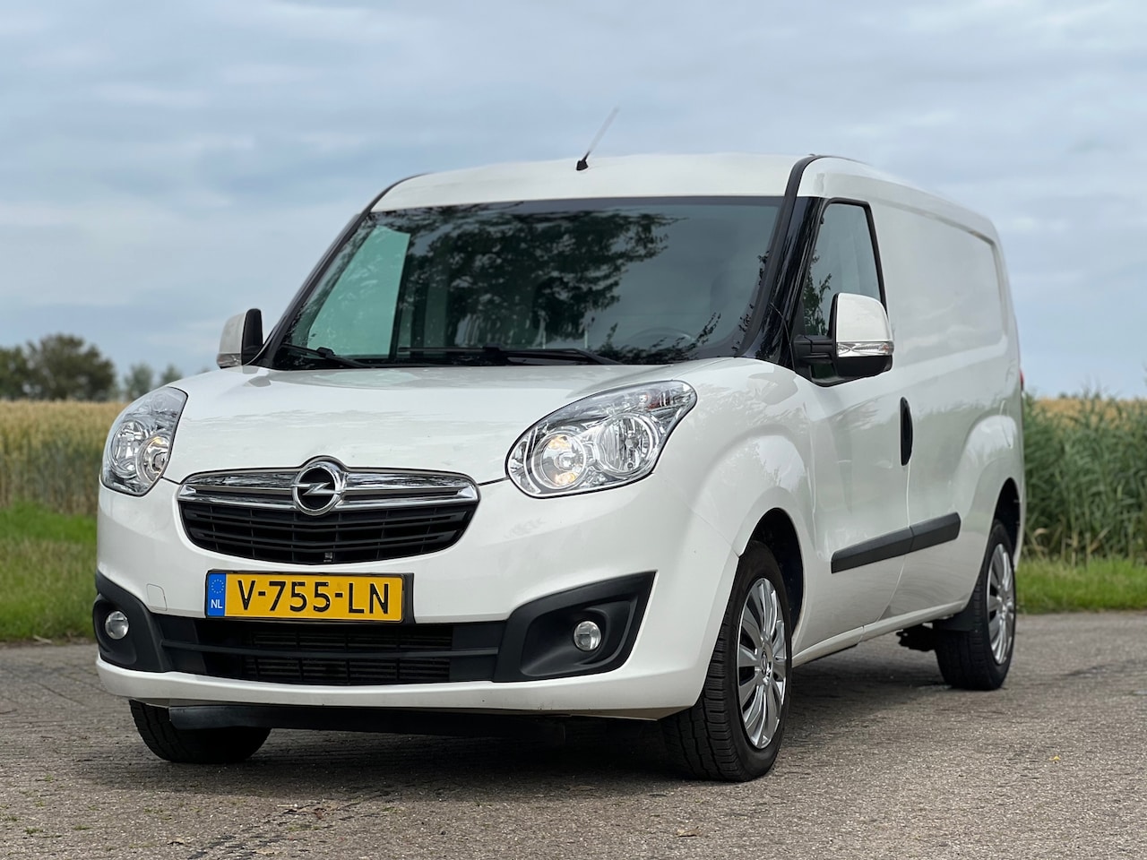 Opel Combo - 1.3 CDTi L2H1 Sport 1.3 CDTi L2H1 Sport - AutoWereld.nl