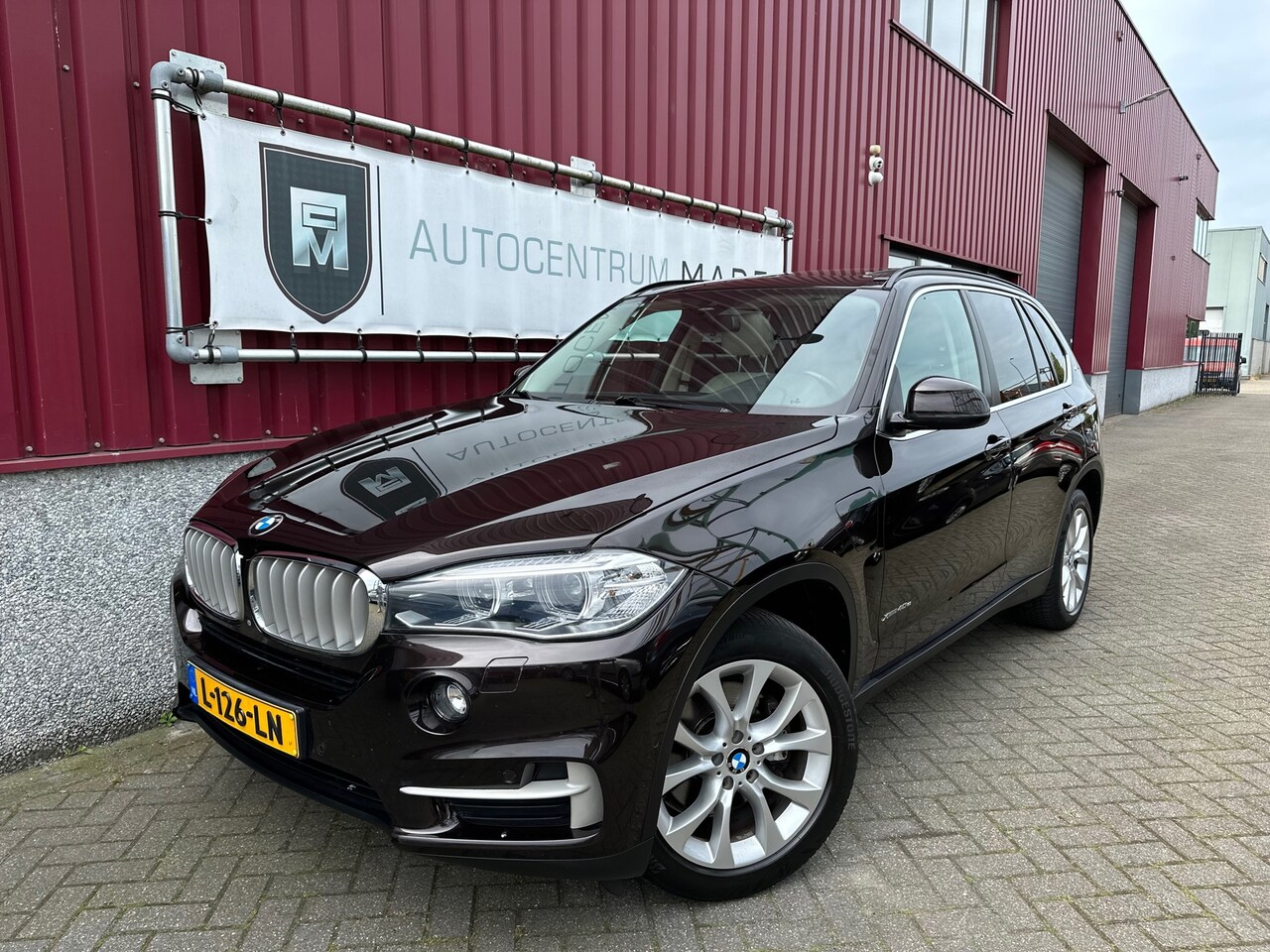 BMW X5 - XDrive40e iPerformance High Executiv // Pano.dak // Clima // Navi // PDC - AutoWereld.nl