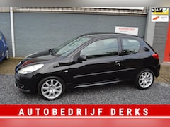 Peugeot 206 - 1.4 XS Airco Stuurbekrachtiging Jaar APK 2010