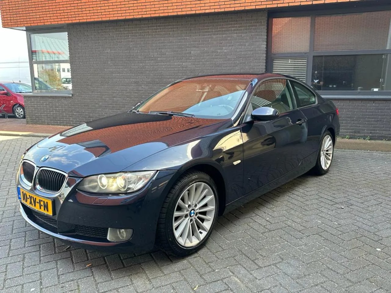 BMW 3-serie Coupé - 320i 320i - AutoWereld.nl