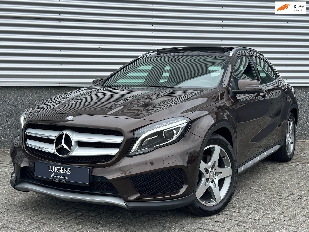 Mercedes-Benz GLA-Klasse - 250 4Matic AMG-line Pano Clima Xenon - AutoWereld.nl