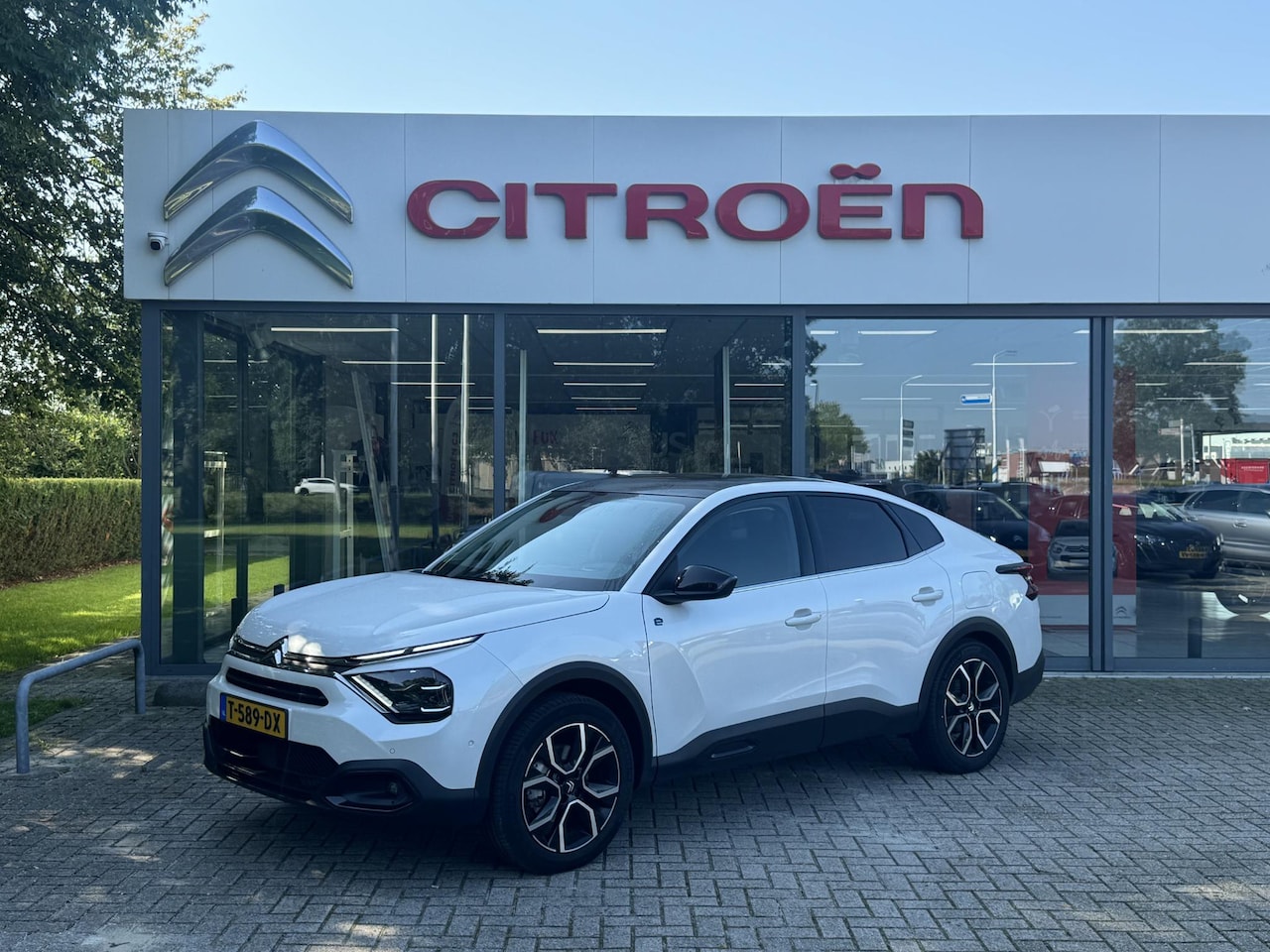 Citroën Ë-C4 X - Shine 50 kWh Full Options - AutoWereld.nl