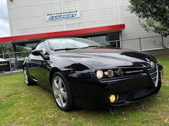 Alfa Romeo Spider - 2.2JTS EXCLUSIVE 185PK/LEER/XENON/NAVI/