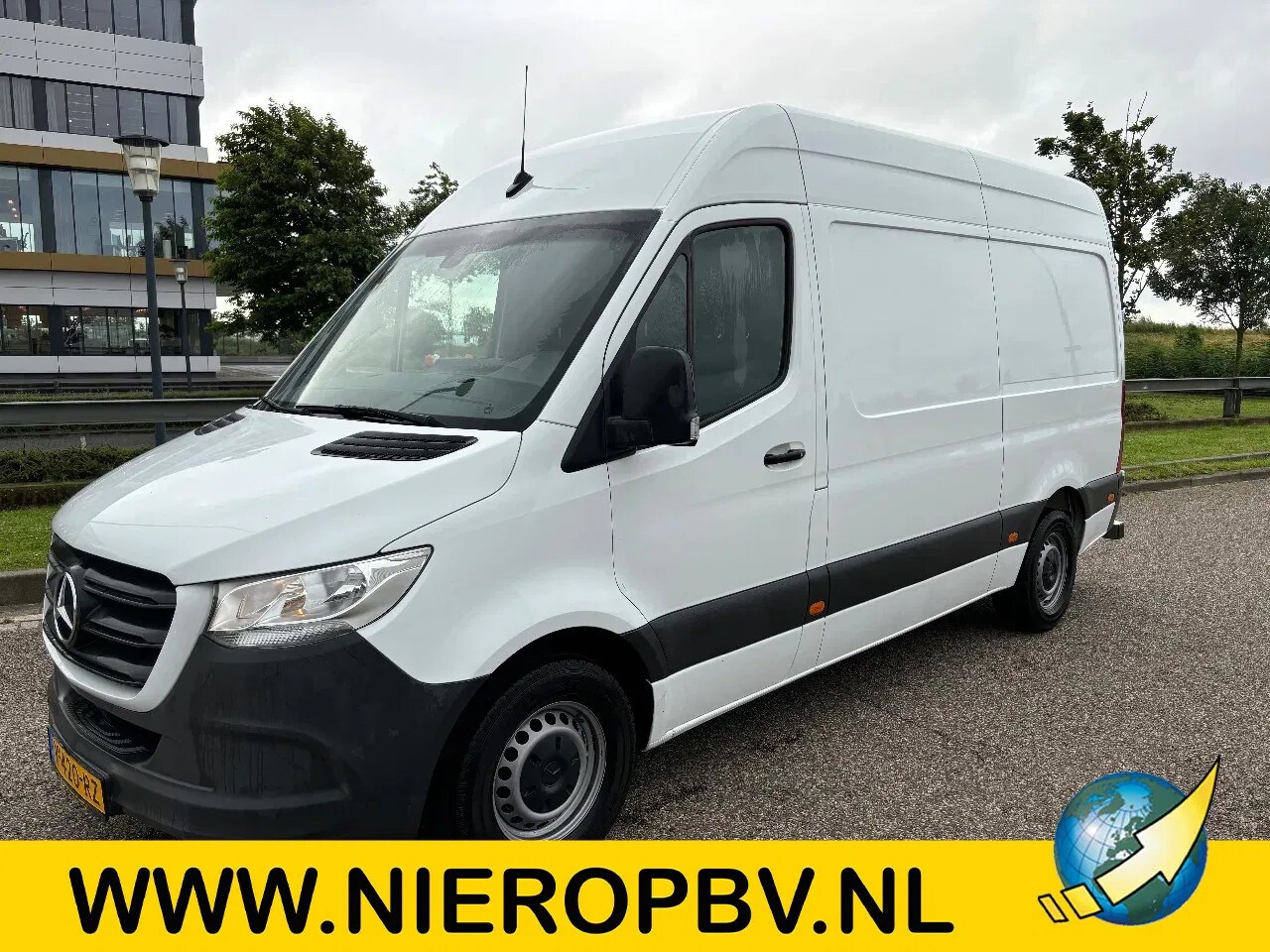 Mercedes-Benz Sprinter - 314CDI L2H2 Automaat Airco Navi Cruisecontrol EURO 6 - AutoWereld.nl