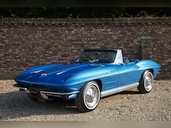 Corvette C2 - Sting Ray Convertible Restored condition, In the shade of Daytona Blue with a black interi