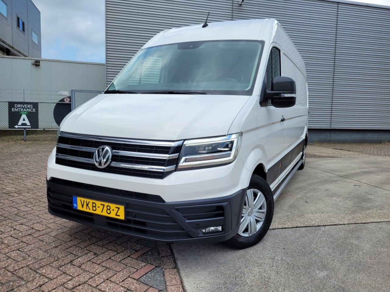 Volkswagen Crafter - 35 2.0 TDI Lang hoog Highline Automaat - AutoWereld.nl