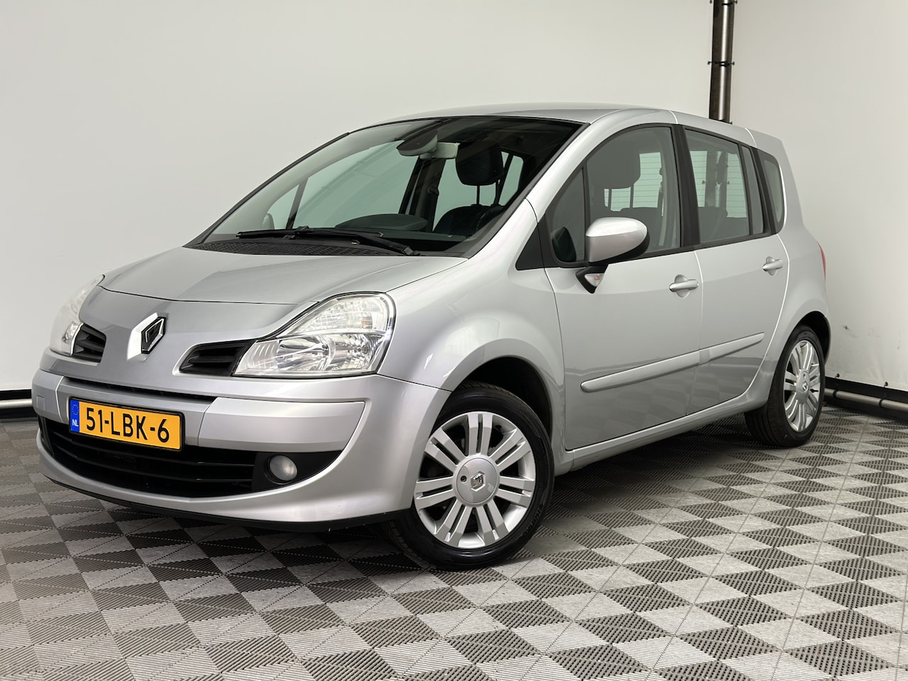 Renault Grand Modus - 1.2 TCE Exception ECC LM16" PDC 1e Eigenaar - AutoWereld.nl