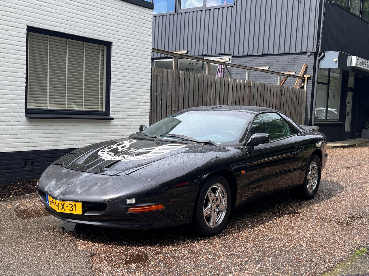 Pontiac Firebird - 3.4 SE bj.1994 Targa|5 Versn|Nette staat. - AutoWereld.nl