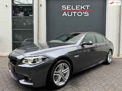 BMW 5-serie - 530 Xd M Sport Schuifdak/Leder/Head Up/Xenon/LED/Cruise/Climate/Navi/Bluetooth/Memory/PDC/