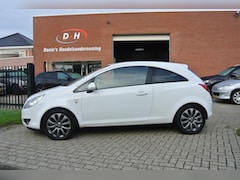 Opel Corsa - 1.0-12V Edition airco nieuwe apk inruil mogelijk nap