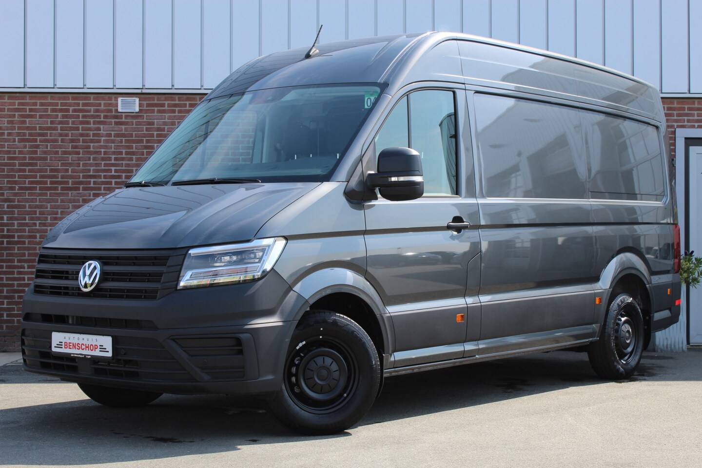 Volkswagen Crafter - 35 2.0TDI 140PK L3H3 |ACHTERUITRIJCAMERA|ERGOCOMFORT|PARKEERSENSOR V+A| - AutoWereld.nl