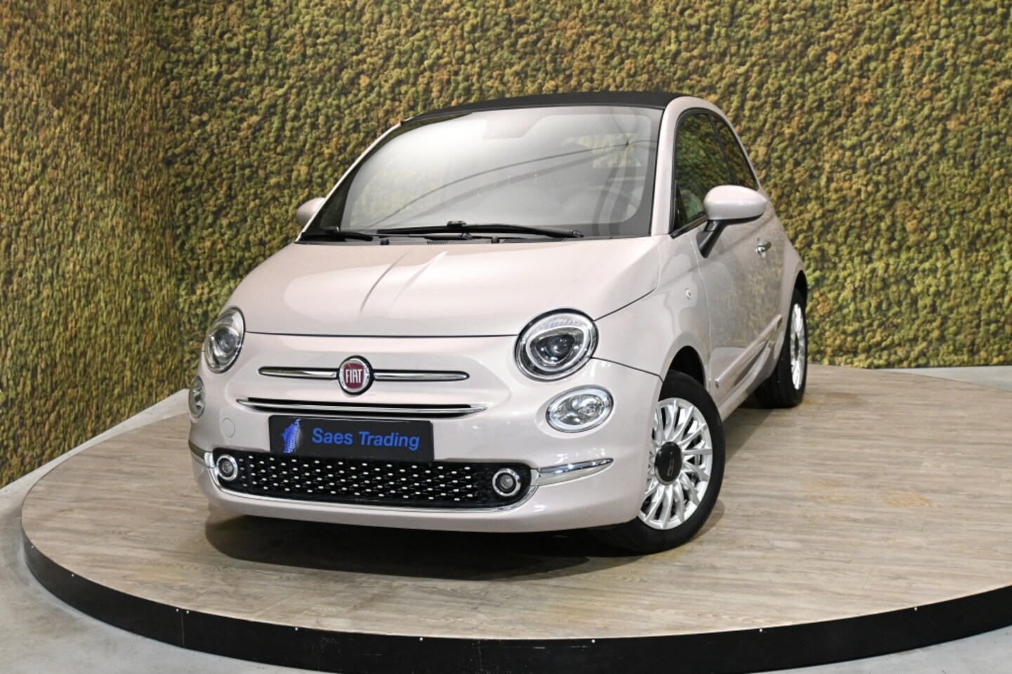 Fiat 500 C - 1.2 Star | Carplay | Cabrio| Unieke kleur *pink - AutoWereld.nl