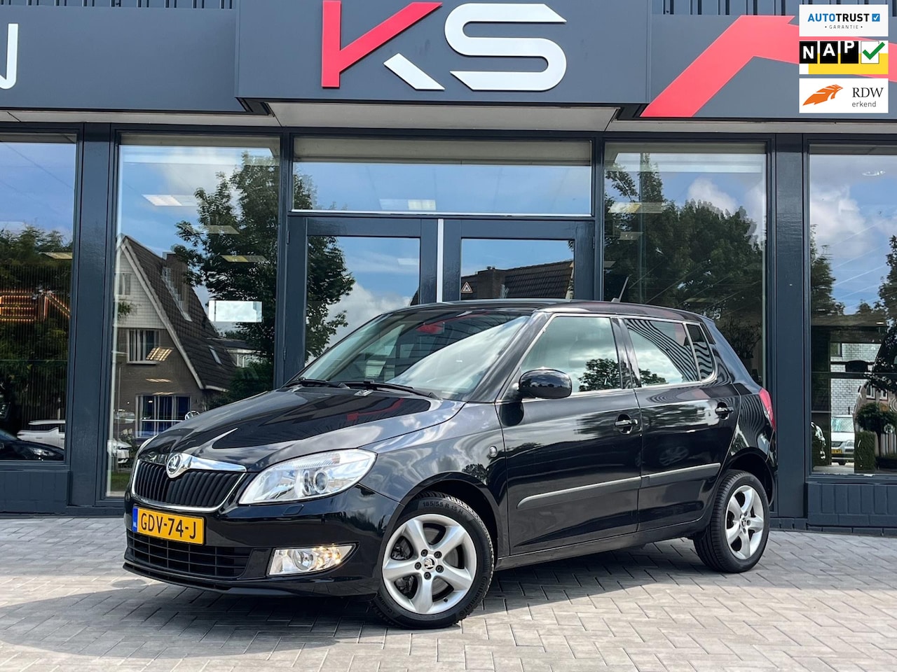 Skoda Fabia - 1.2 TSI Navi Pdc Cruise 1e eig 21000km - AutoWereld.nl