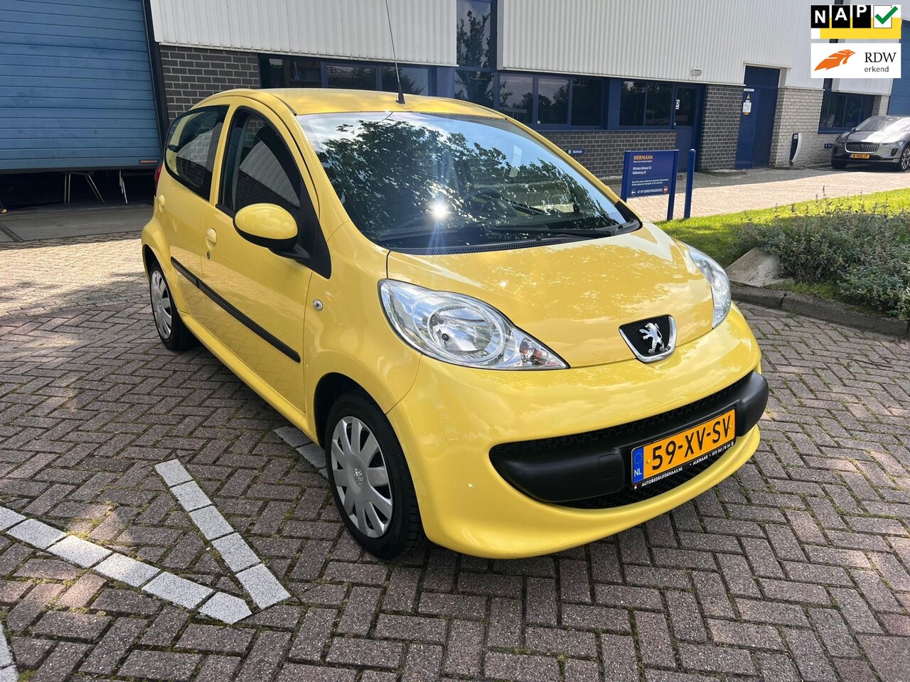 Peugeot 107 - 1.0-12V XS 1.0-12V XS, 5 Drs, Elec ram - AutoWereld.nl