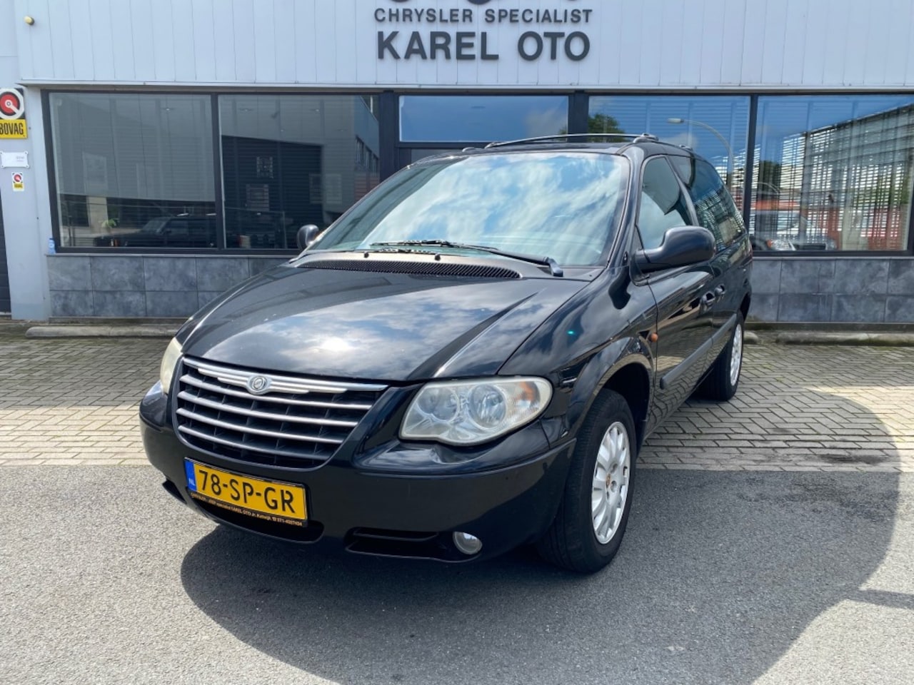 Chrysler Voyager - 3.3 LX PLUS - AutoWereld.nl