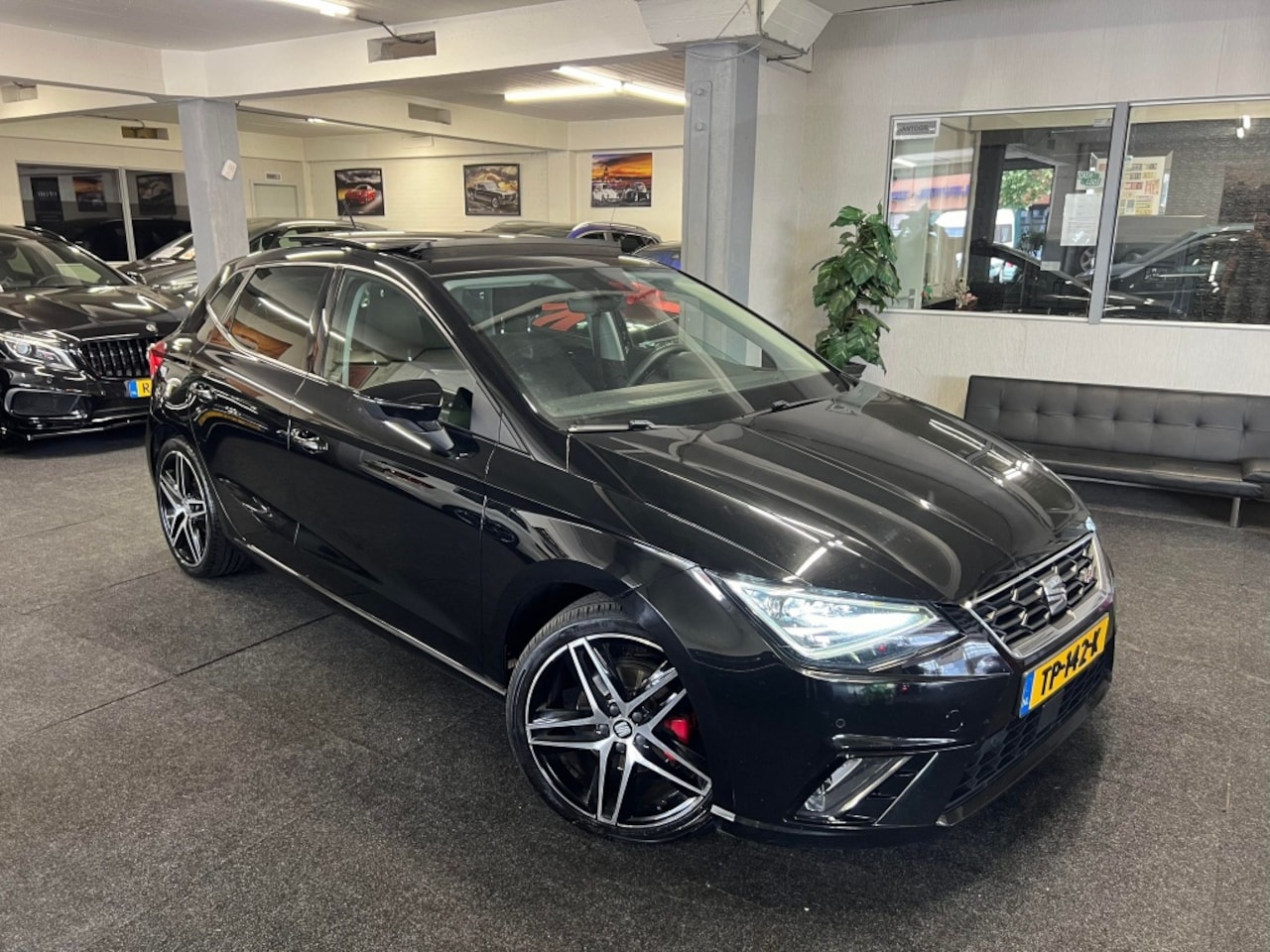 Seat Ibiza - 1.0 TSI FR 116PK *NAP*PANO* volle uitv.* - AutoWereld.nl