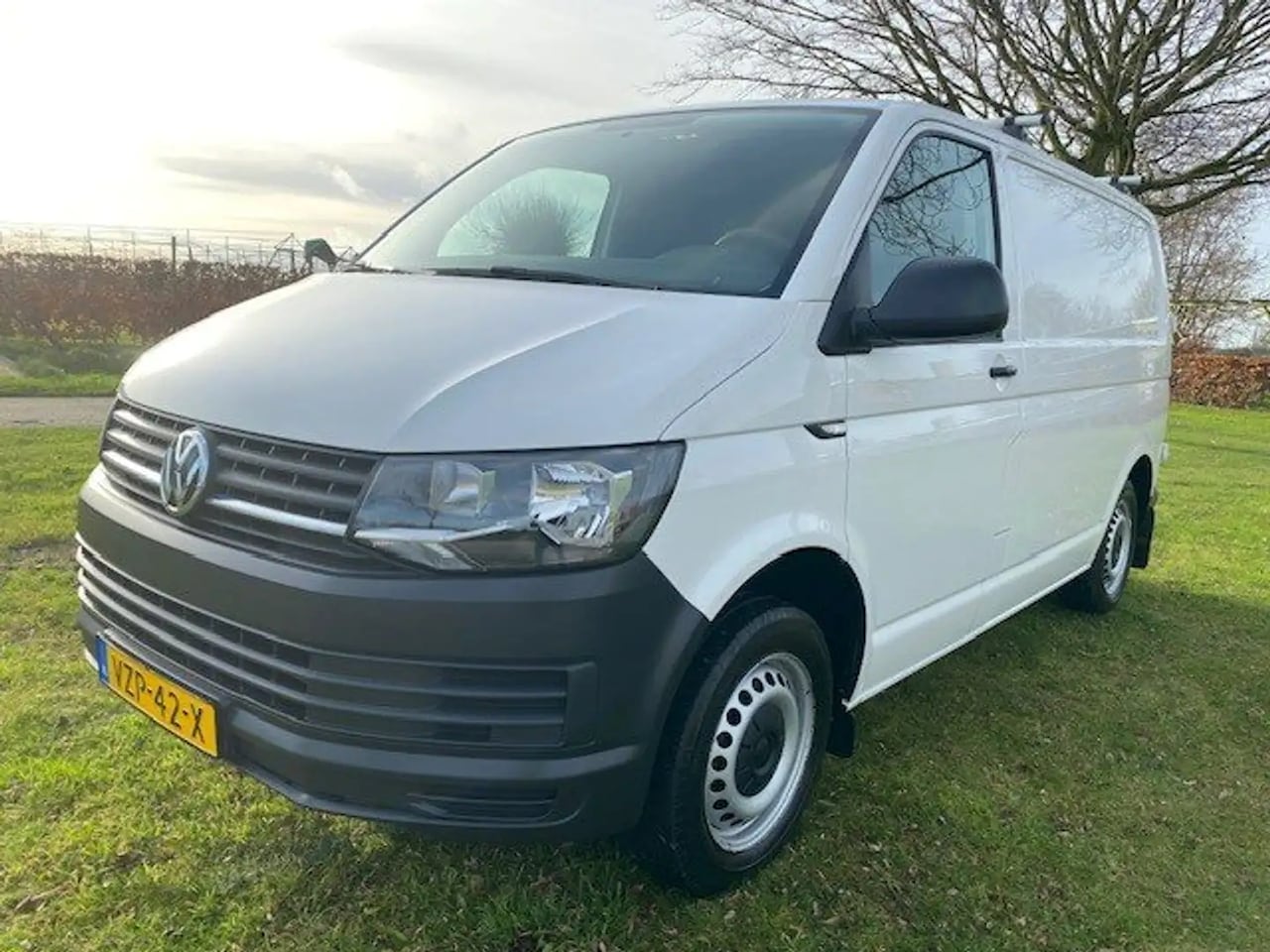 Volkswagen Transporter - 2.0 TDI L1H1 - AutoWereld.nl