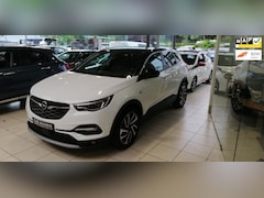 Opel Grandland X - 1.2 Turbo Innovation nieuw motor in met 36000 km