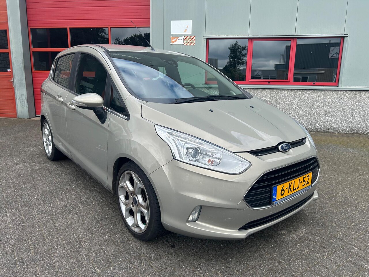 Ford B-Max - 1.6 TI-VCT Titanium 1.6 TI-VCT Titanium - AutoWereld.nl