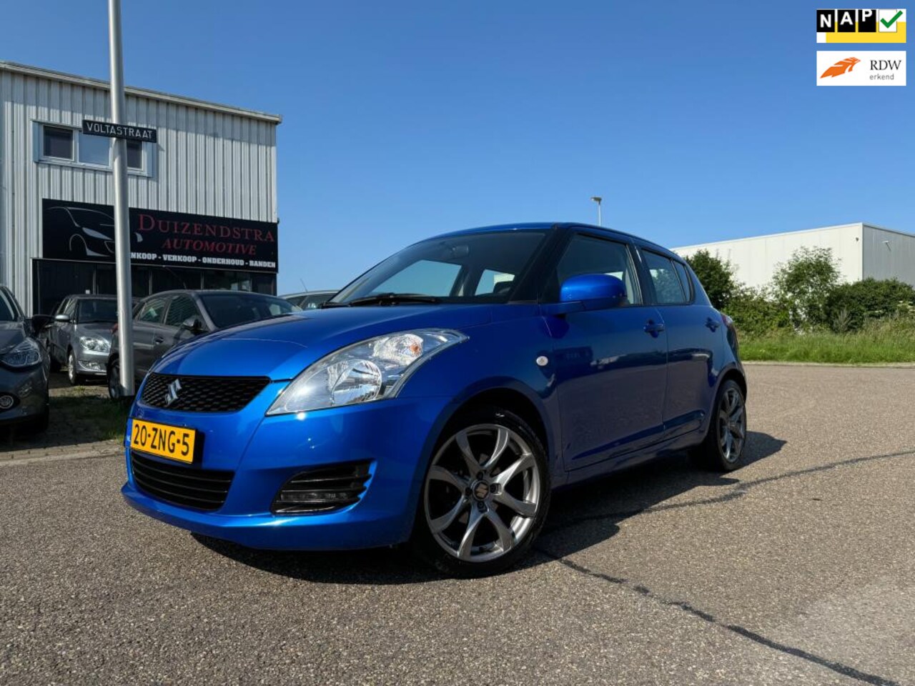 Suzuki Swift - 1.2 Comfort EASSS 1.2 Comfort EASSS, Nap, Trekhaak, Airco - AutoWereld.nl