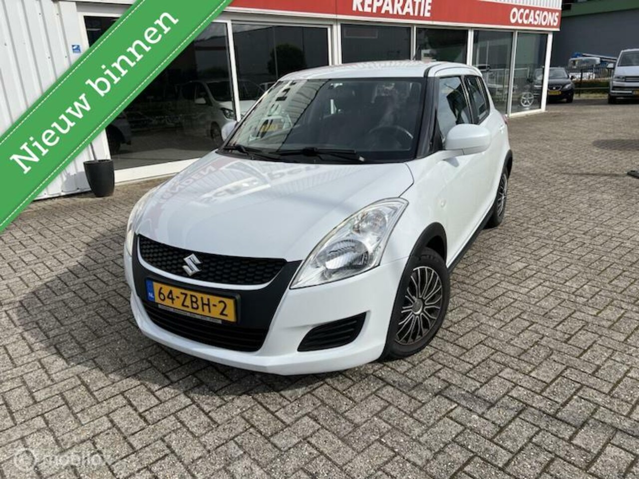 Suzuki Swift - 1.2 Bandit EASSS 1.2 Bandit EASSS - AutoWereld.nl