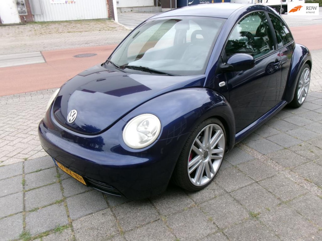 Volkswagen New Beetle - 1.6 airco/leer/ apk tot 10-2024 - AutoWereld.nl