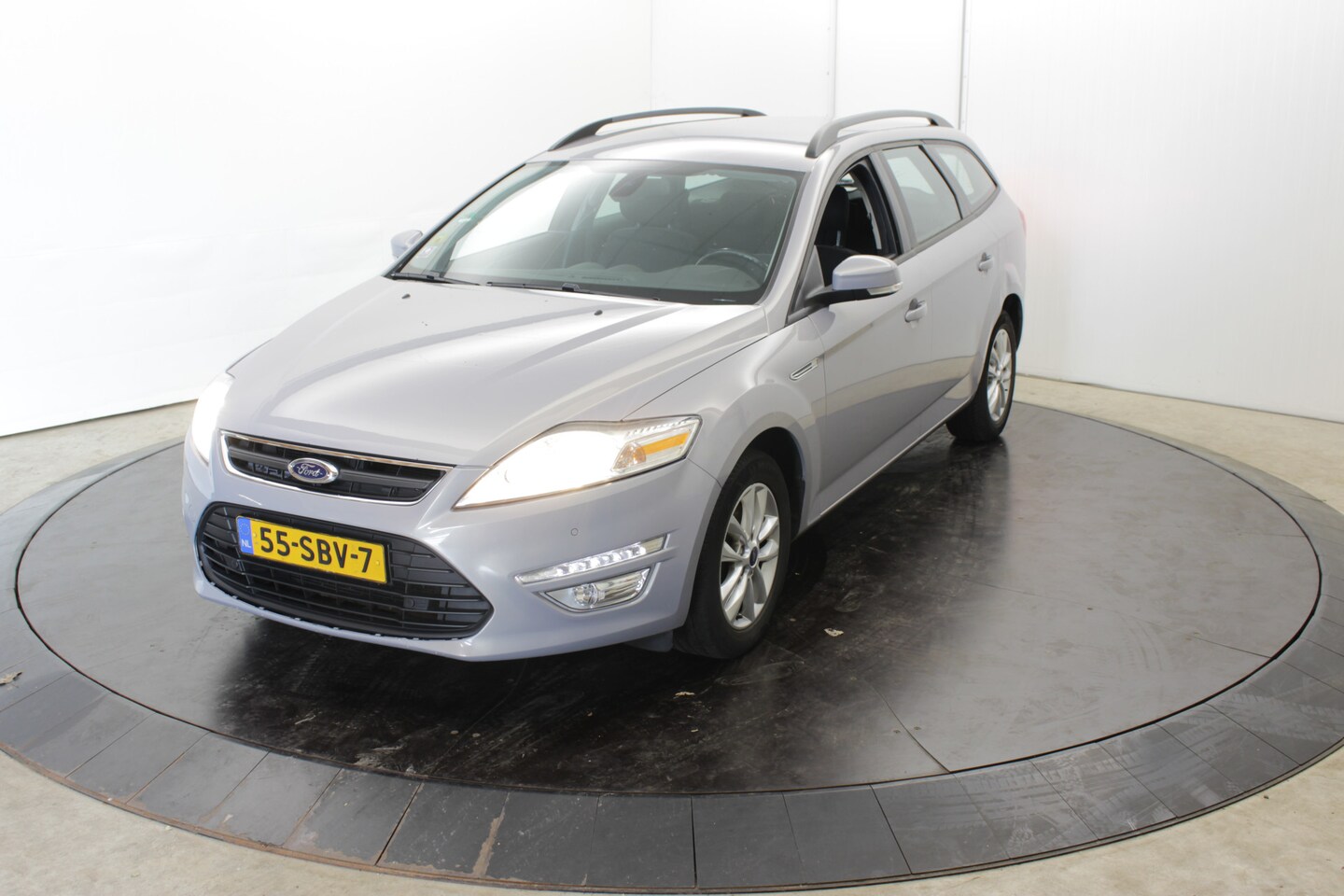 Ford Mondeo Wagon - 1.6 Trend Business goed rijdend Dealer onderhouden - AutoWereld.nl