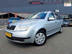 Skoda Fabia Combi - 1.4-16V Flash // STUURBEKRACHTIGING / ELEKTRISCHE RAMEN / NAP / AIRCO