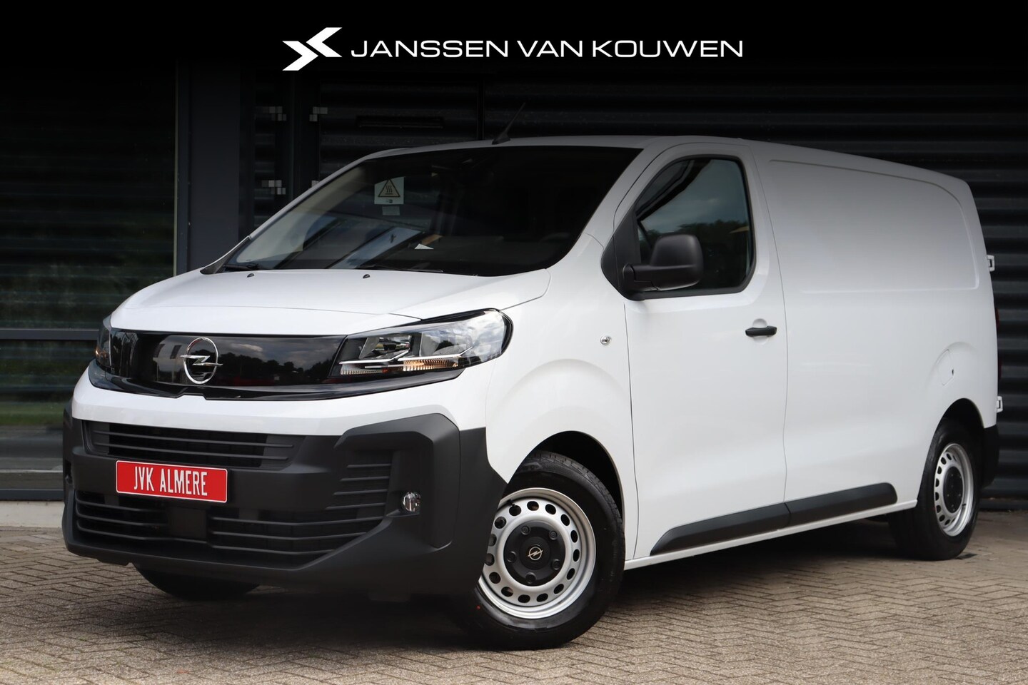 Opel Vivaro - 2.0 Diesel 145 L2 Pack Comfort Nav * Geïsoleerde comfort scheidingswand * Reservewiel * Vo - AutoWereld.nl