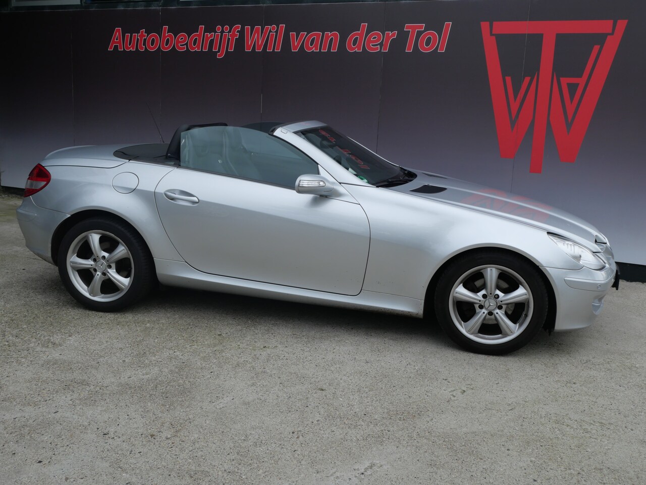 Mercedes-Benz SLK-klasse - 200 K. | AUTOMAAT | LEER | NAVIGATIE | CRUISE | AIRSCARF | YOUNGTIMER - AutoWereld.nl