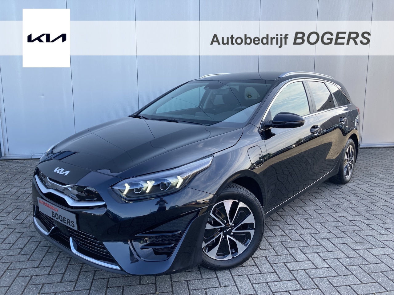 Kia Cee'd Sportswagon - Ceed 1.6 GDI Plug-in Hybrid PHEV DynamicLine Navigatie, Achteruitrijcamera, Keyless Entry, - AutoWereld.nl