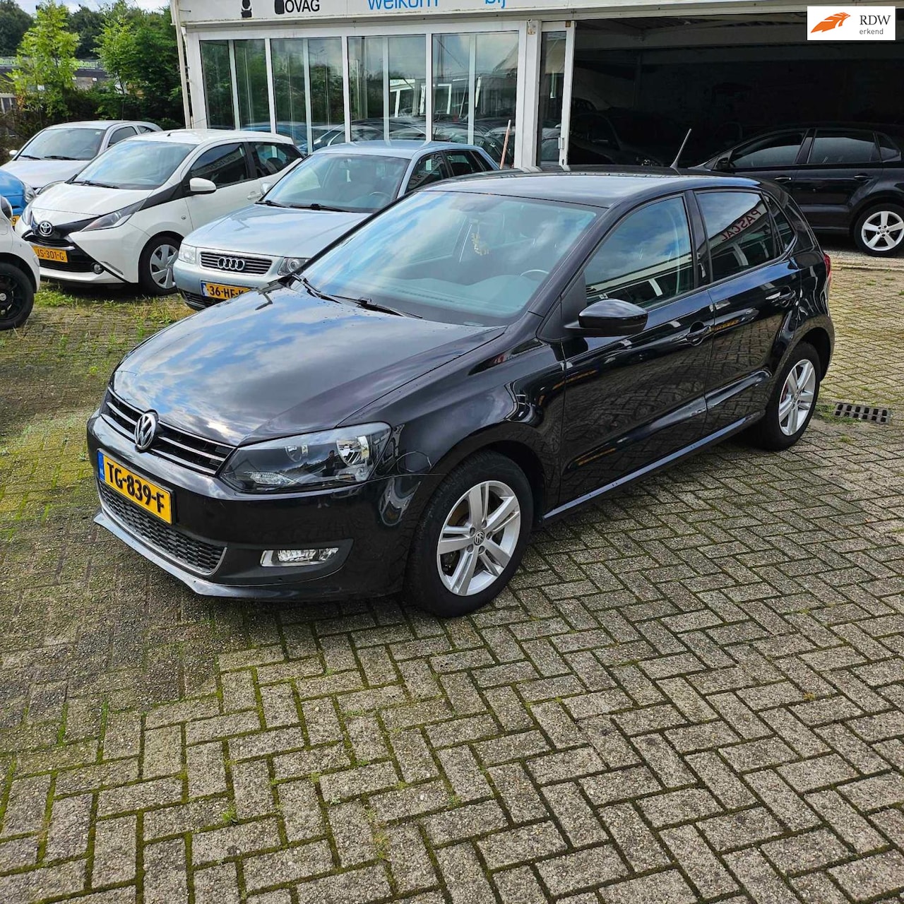 Volkswagen Polo - 1.4-16V Highline-Stoelverwarming-Parksensor-Cruise - AutoWereld.nl