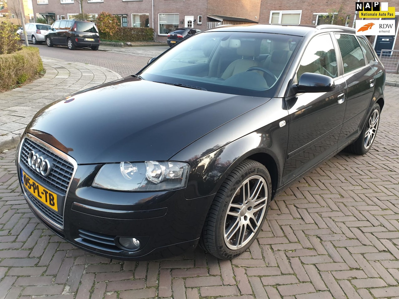 Audi A3 Sportback - 2.0 FSI Ambiente leder interieur - AutoWereld.nl