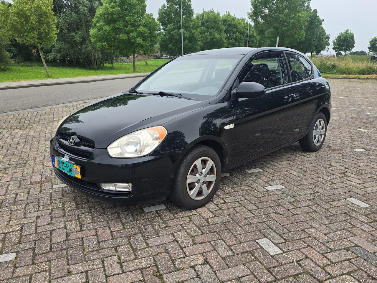 Hyundai Accent - 1.4i Dynamic 1.4i Dynamic - AutoWereld.nl