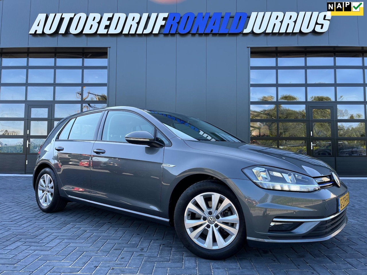 Volkswagen Golf - 1.5 TSI Comfortline NL.Auto/Apple CarPlay/Navigatie/Adaptive-Cruise/Pdc/Clima/1Ste Eigenaa - AutoWereld.nl