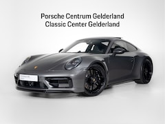 Porsche 911 - Carrera GTS