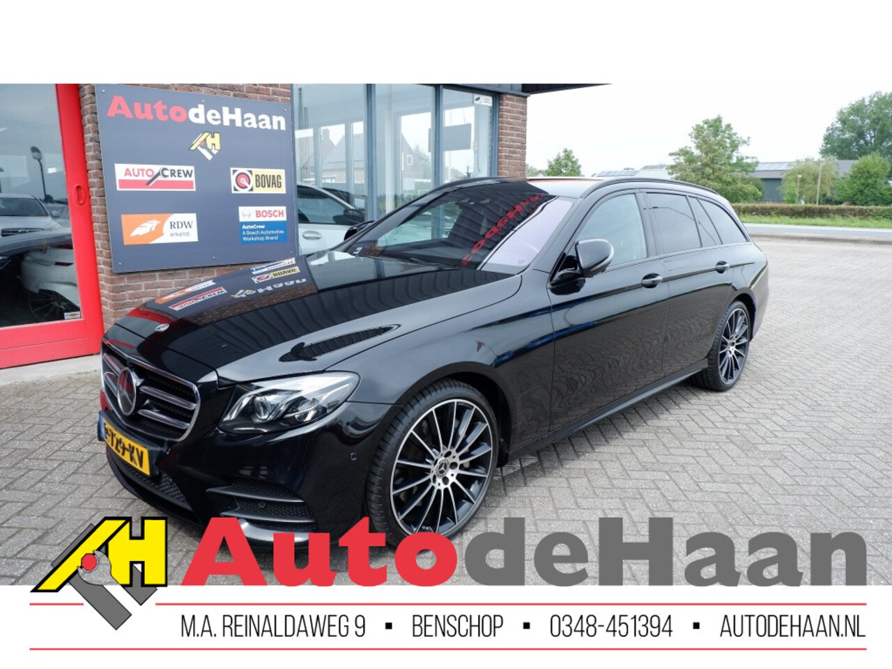 Mercedes-Benz E-klasse Estate - 450 4M. AMG/Leer/360Camera/Luchtvering/20"/Trekhaak - AutoWereld.nl