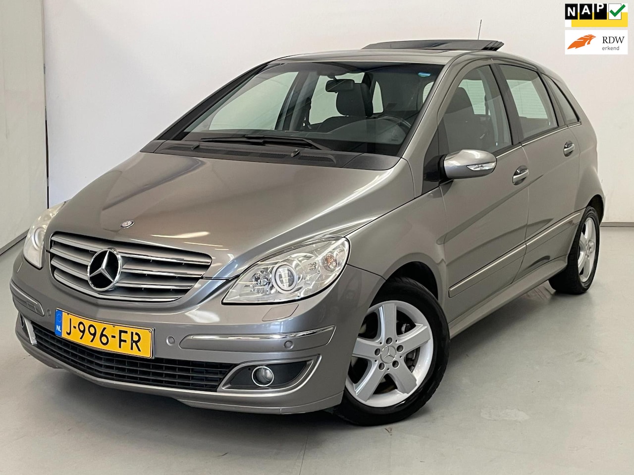 Mercedes-Benz B-klasse - 180 CDI / Export / Pano / Comand / Clima - AutoWereld.nl