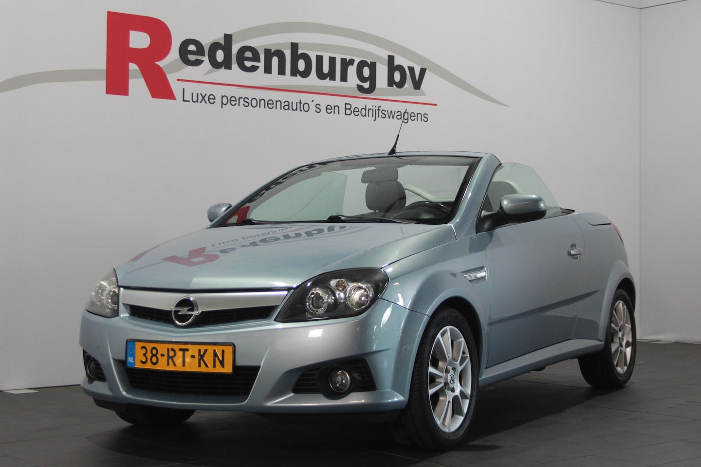 Opel Tigra TwinTop - 1.4-16V Sport 1.4-16V Sport - AutoWereld.nl