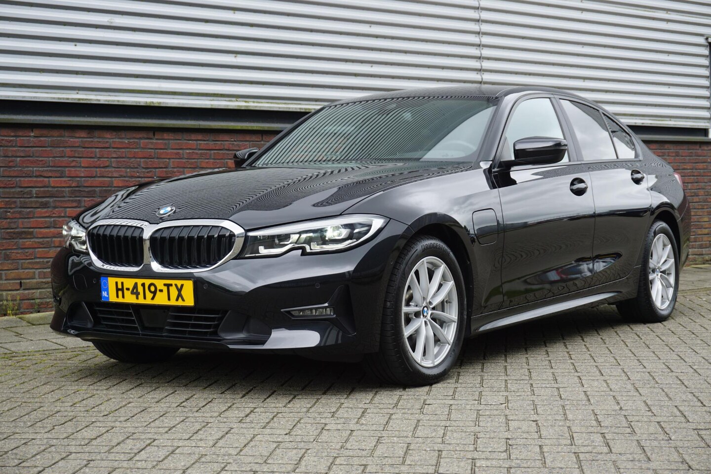 BMW 3-serie - 330e eDrive Edition Zeer Compleet/Dealeronderhouden - AutoWereld.nl