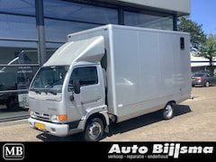 Nissan Cabstar E - 110.35-340 paardenvrachtwagen, horsetruck, 2 paards