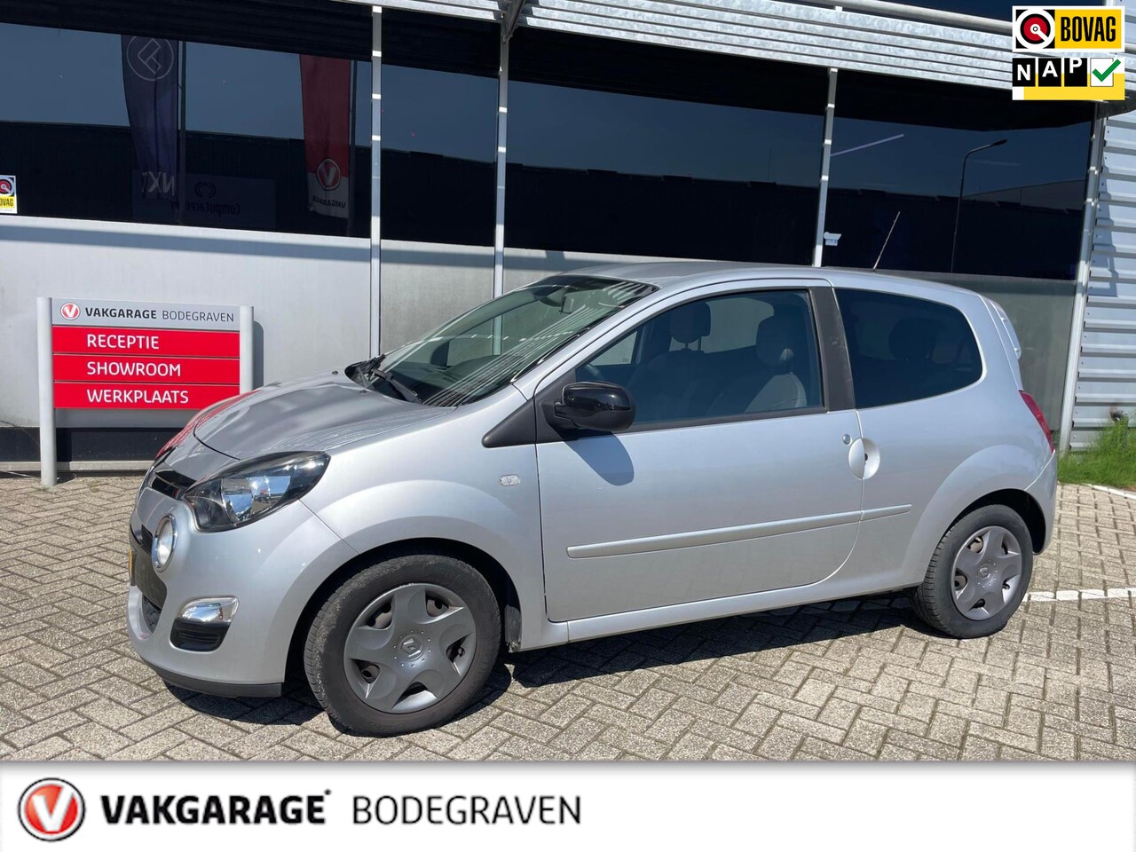 Renault Twingo - 1.2 16V Dynamique Airco/NL-auto/Nieuwstaat - AutoWereld.nl