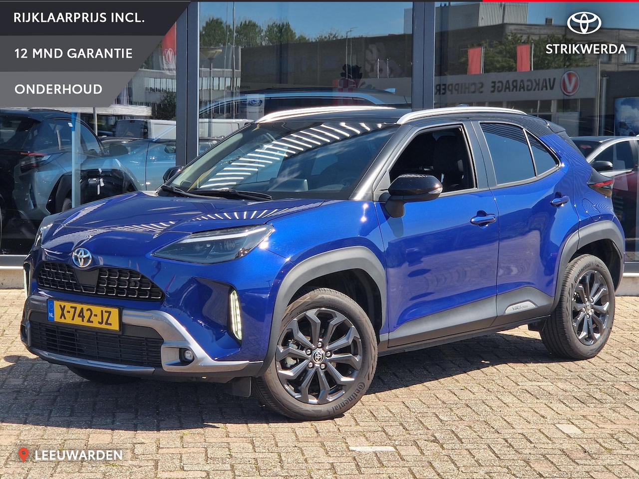 Toyota Yaris Cross - 1.5 Hybrid Adventure Bi-tone limited | Panoramadak | HUD | stuur- & stoelverwarming | Elek - AutoWereld.nl