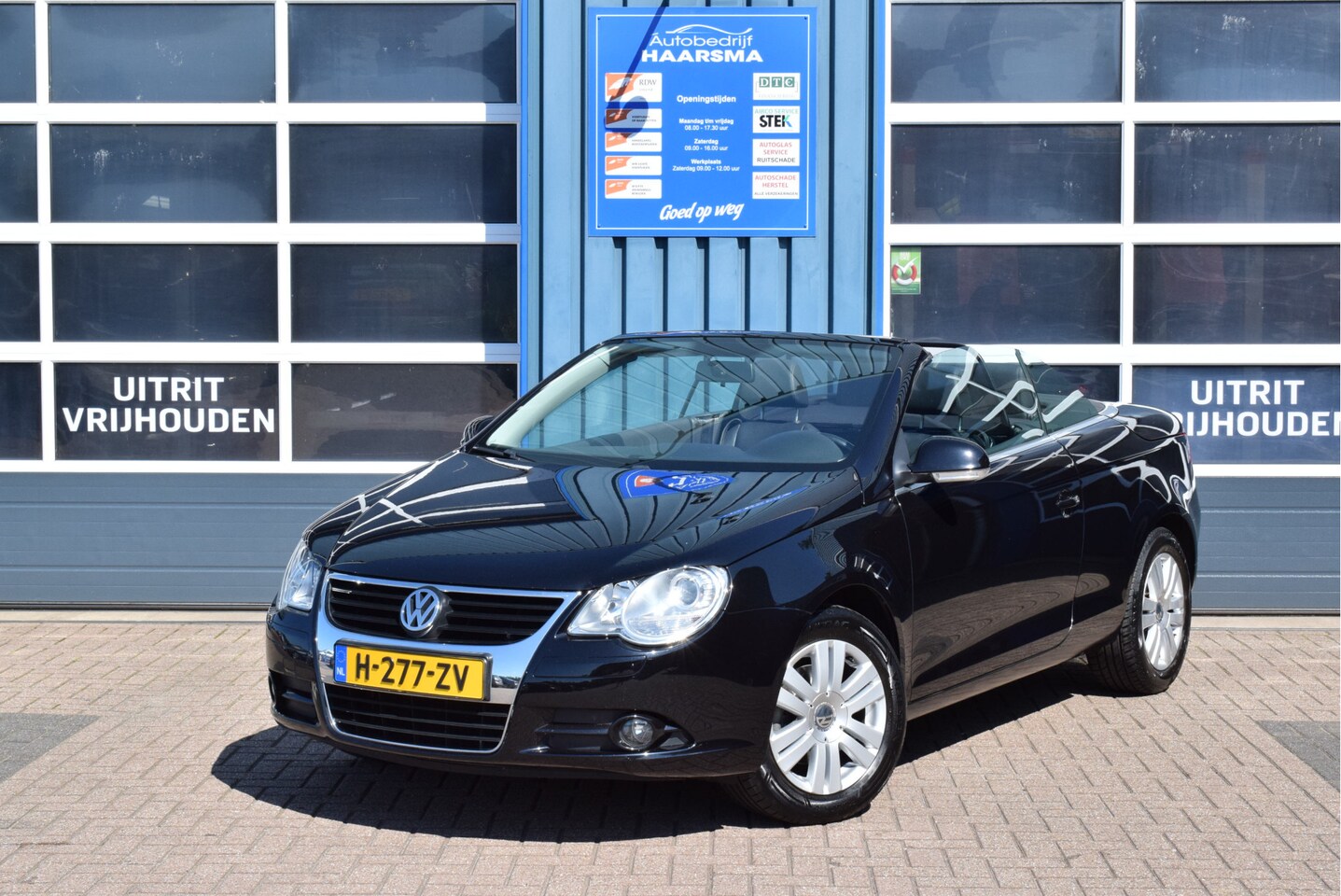 Volkswagen Eos - 1.6-16v FSI Zwart leer Lichtmetalen velgen Arico - AutoWereld.nl