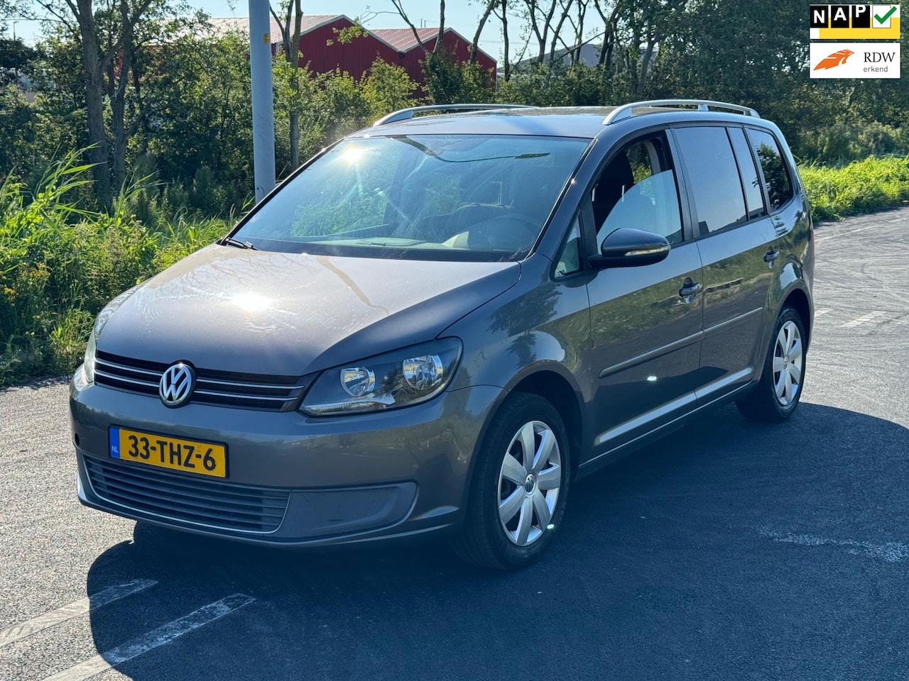 Volkswagen Touran - 1.2 TSI Comfortline BlueMotion / AIRCO / NAVI - AutoWereld.nl