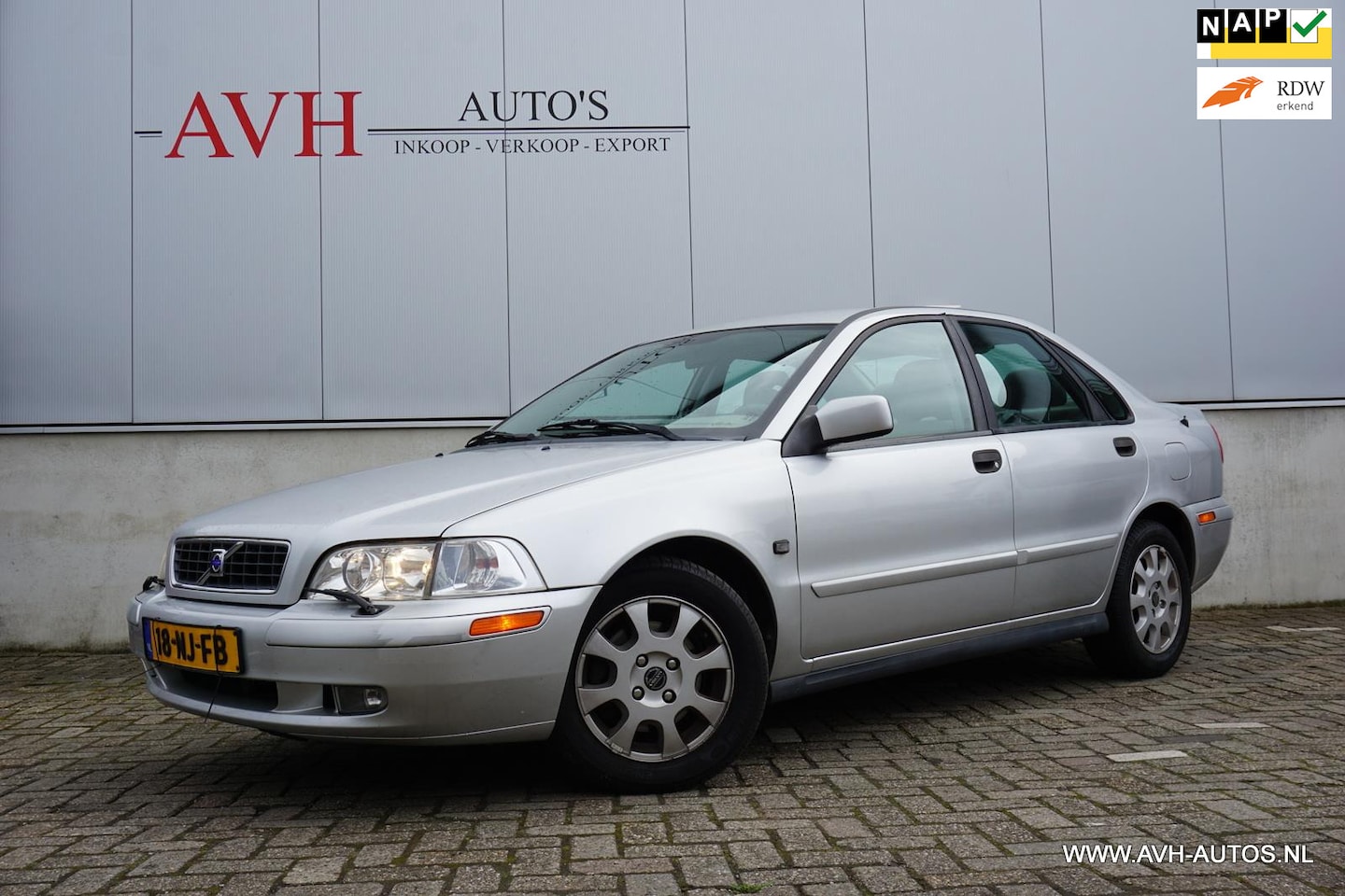 Volvo S40 - 1.8 Europa Automaat - AutoWereld.nl