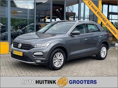 Volkswagen T-Roc - 1.0 TSI Style - App Connect - Adaptive cruise - Sensoren