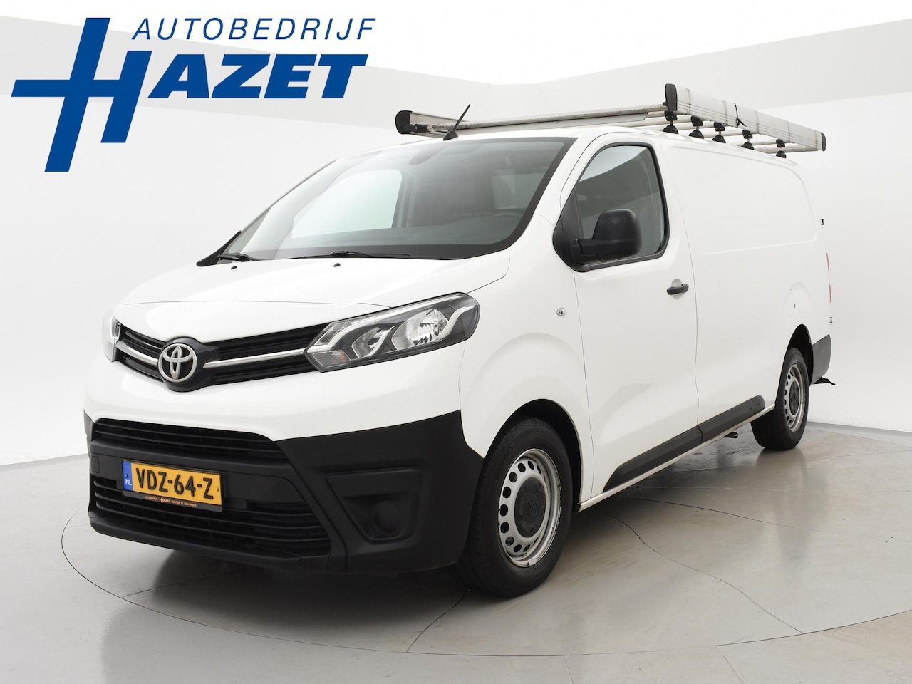 Toyota PROACE Long Worker - 2.0 D-4D NAVIGATOR EURO 6 + NAVIGATIE / TREKHAAK / CRUISE CONTROL - AutoWereld.nl